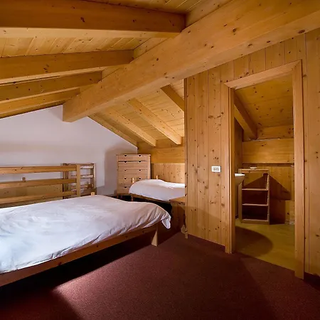 Hotel Roulette